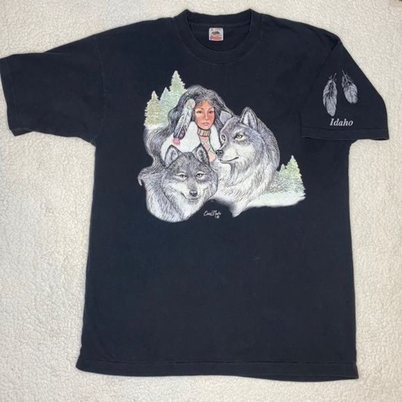 Fruit of the Loom Other - Vintage Native American and Wolves Fruit of The Loom T-Shirt: Size Extra Large